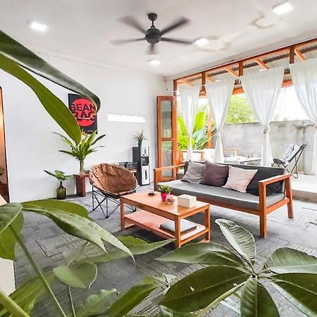 Beanbag Bintan Backpacker Hostel Kangkakawal ภายนอก รูปภาพ