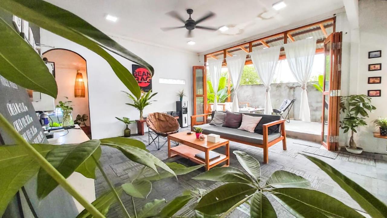 Beanbag Bintan Backpacker Hostel Kangkakawal ภายนอก รูปภาพ